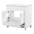 Meuble sous-vasque de salle de bain à porte à volet blanc et lavabo simple