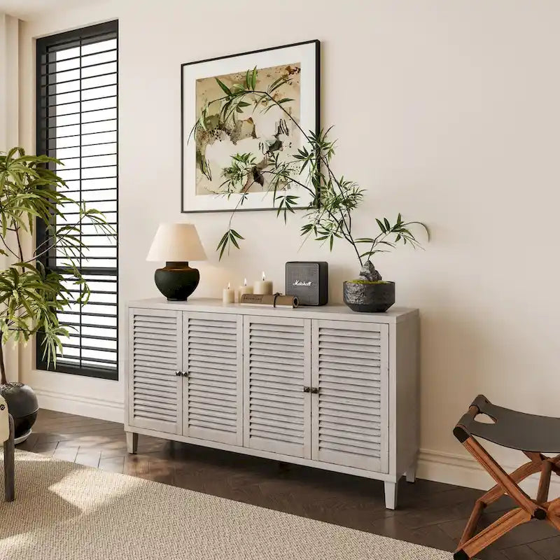 Bahut à persiennes à 4 portes blanchi, style minimaliste, pour foyer de 1 à 2 personnes